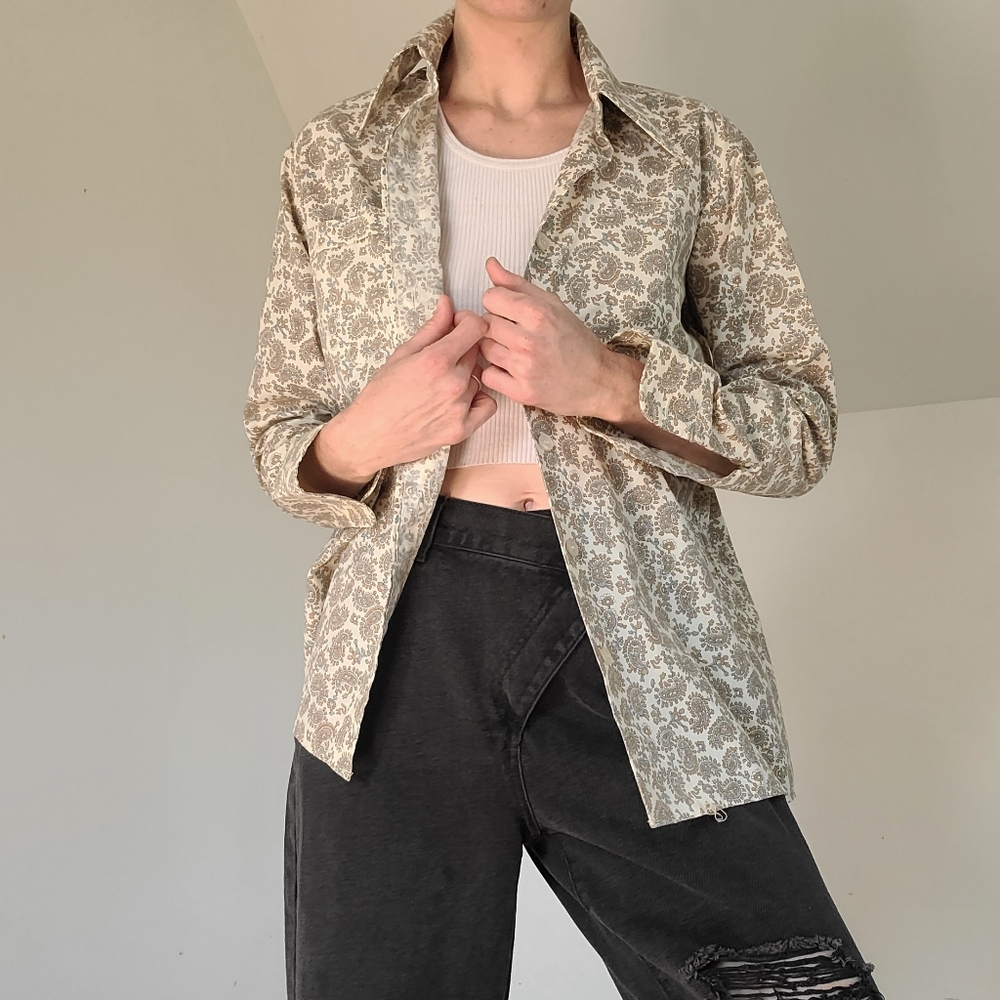 VINTAGE - Patterned button down shirt - Picture 3 of 13